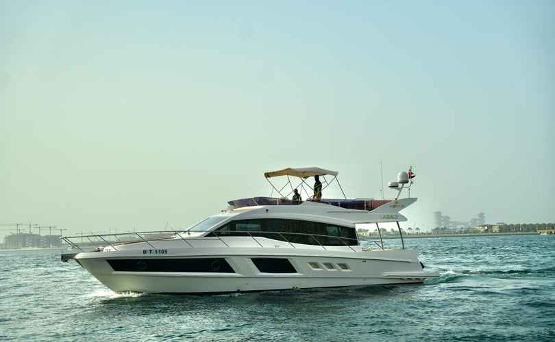 Majesty 48