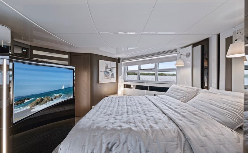 Photo Azimut S7 (2019)