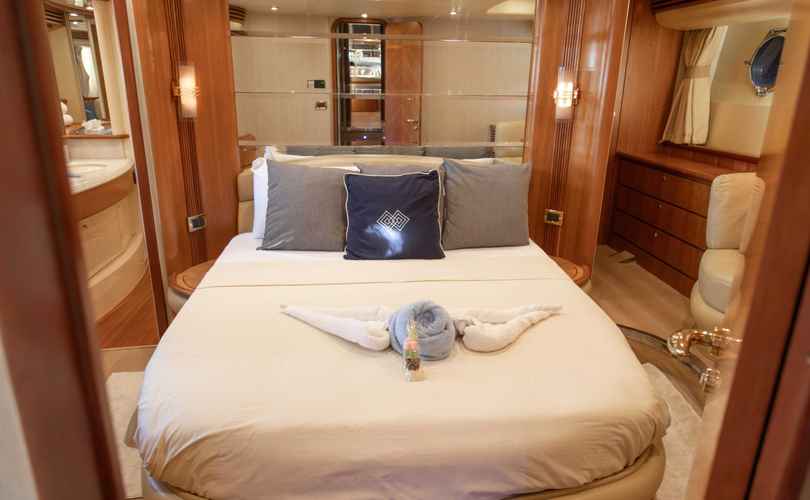 Photo Azimut 68 Evolution (2003)