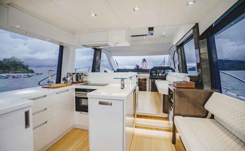 Galeon 500 Fly