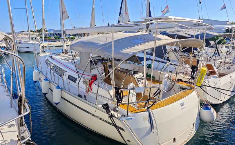 Photo Bavaria Cruiser 37 (2014)