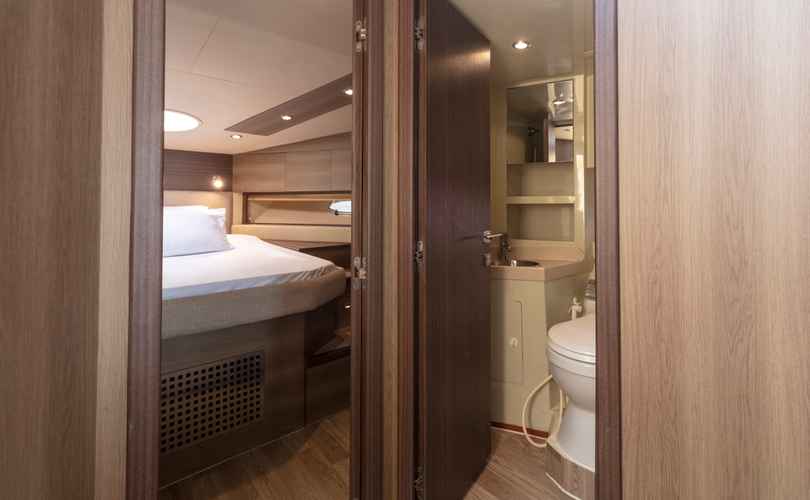 Photo Oryx 46 Fly (2008)