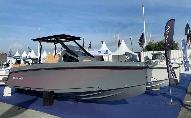 Photo Protagon 25 Sundeck (2024)