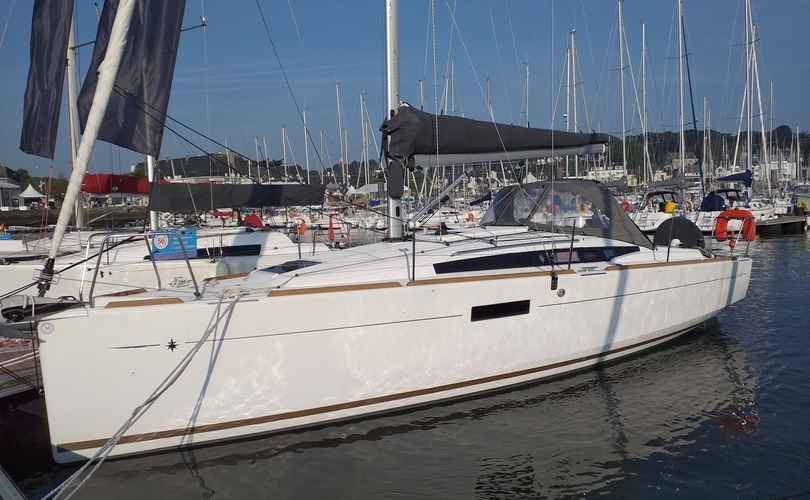 Sun Odyssey 349