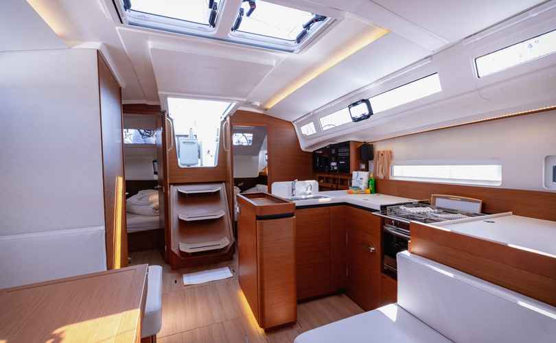 Photo Sun Odyssey 410 (2023)