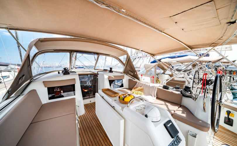 Photo Sun Odyssey 410 (2023)
