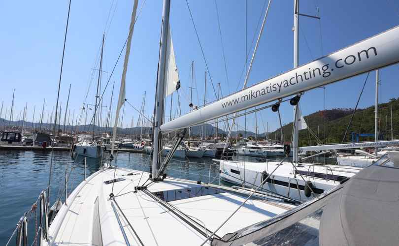 Photo Sun Odyssey 410 (2022)