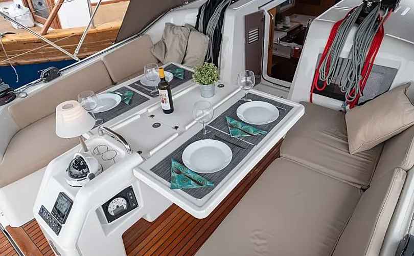 Photo Sun Odyssey 410 (2020)