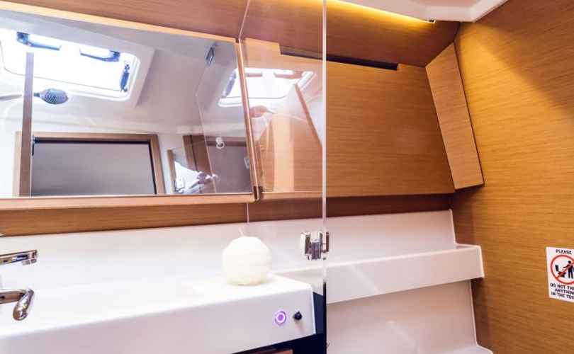 Sun Odyssey 410