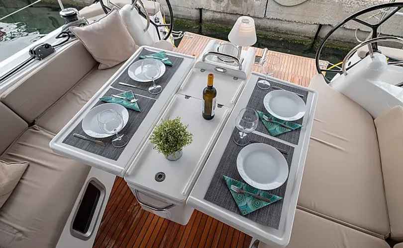 Photo Sun Odyssey 410 (2020)