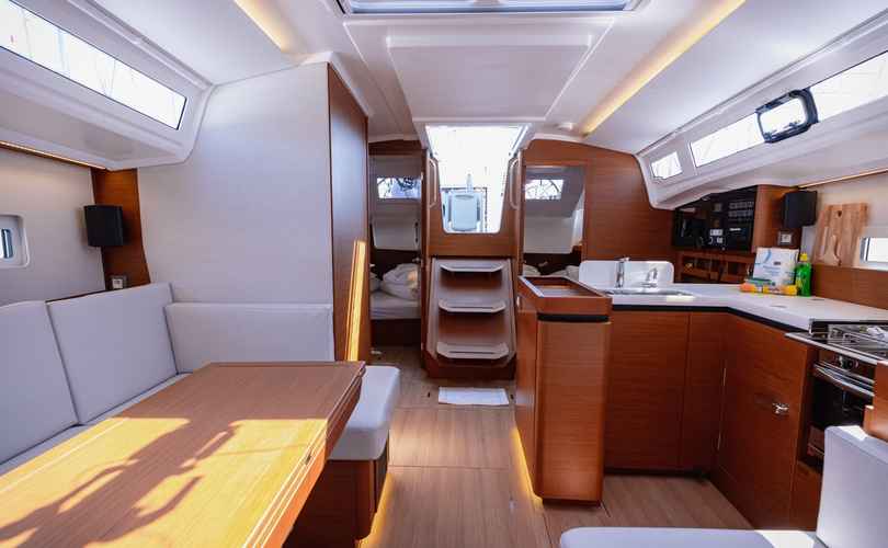 Photo Sun Odyssey 410 (2023)