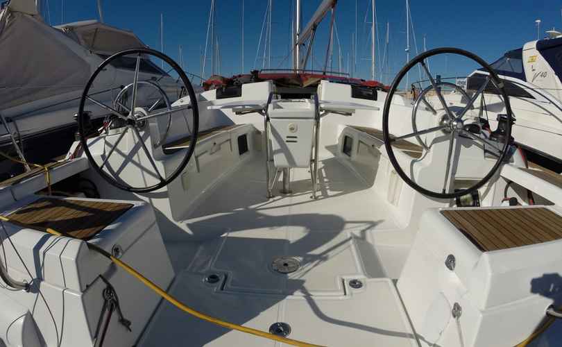 Photo Sun Odyssey 439 (2013)