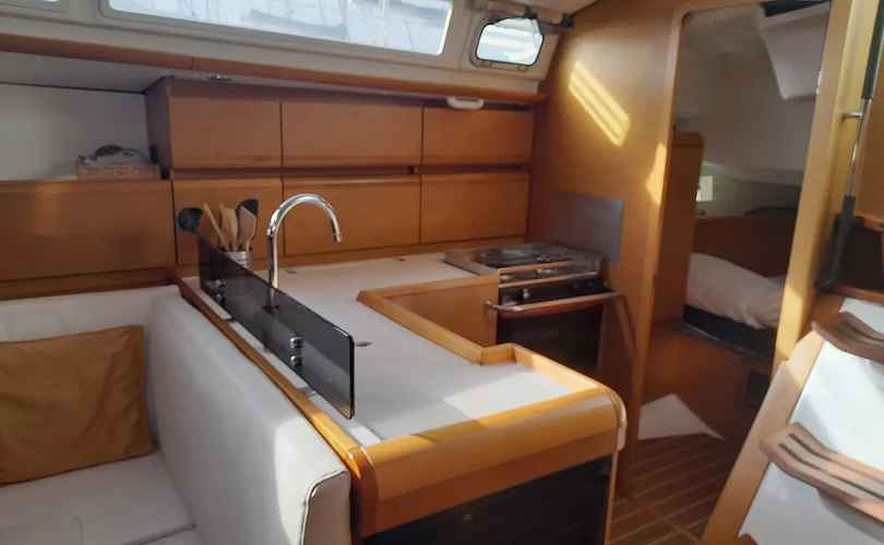 Photo Sun Odyssey 439 (2013)