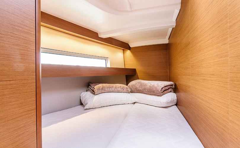 Sun Odyssey 440