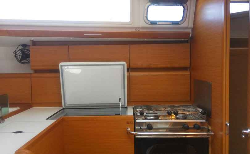 Photo Sun Odyssey 449 (2017)