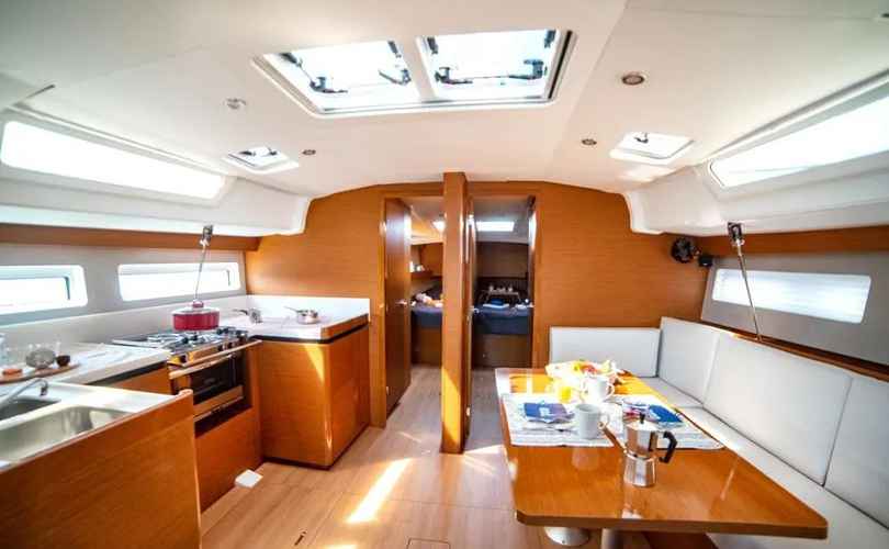 Photo Sun Odyssey 490 (2022)