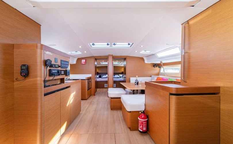 Sun Odyssey 490