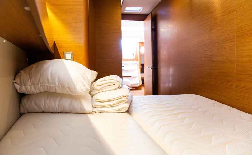 Sun Odyssey 490