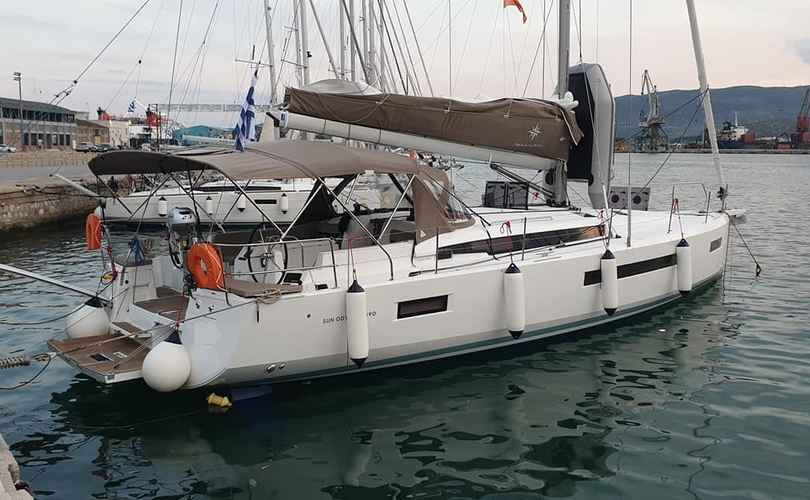 Sun Odyssey 490