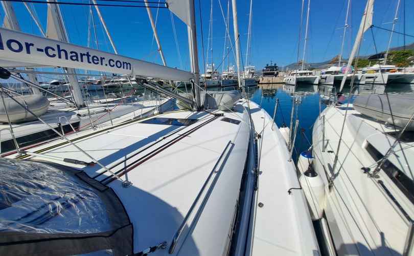 Photo Sun Odyssey 490 (2023)