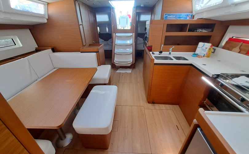 Photo Sun Odyssey 490 (2023)