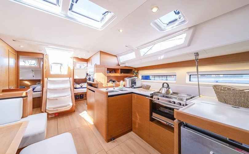 Sun Odyssey 490