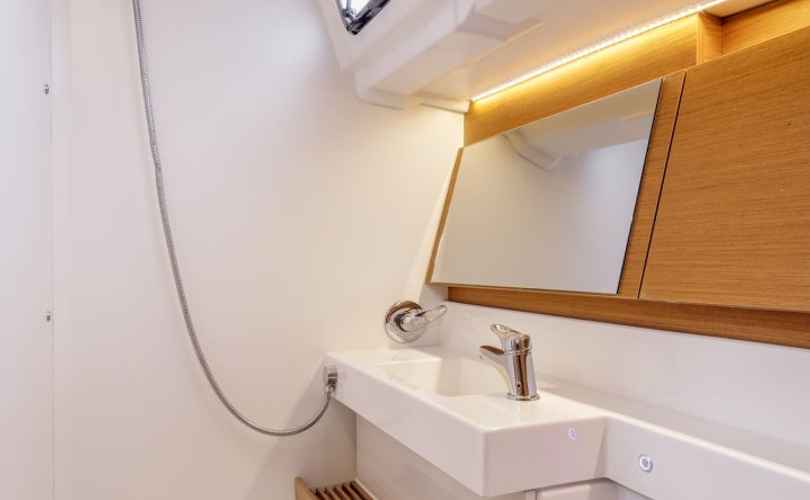 Sun Odyssey 490