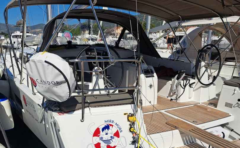 Photo Sun Odyssey 490 (2023)