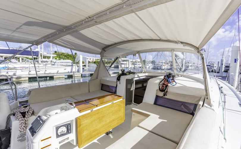 Sun Odyssey 490