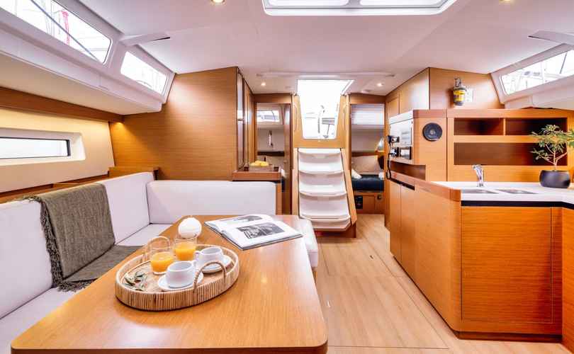 Sun Odyssey 490