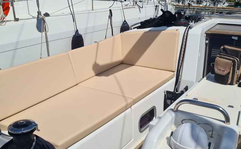 Sun Odyssey 490