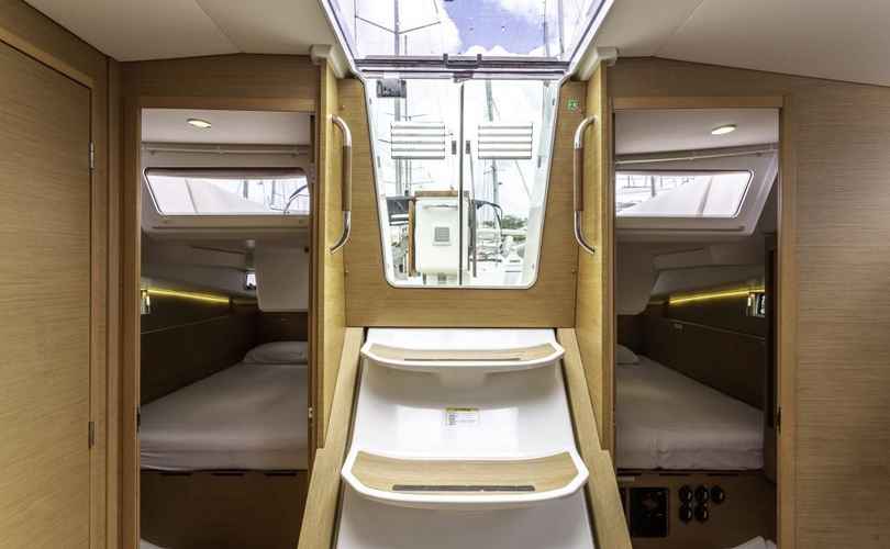 Sun Odyssey 490