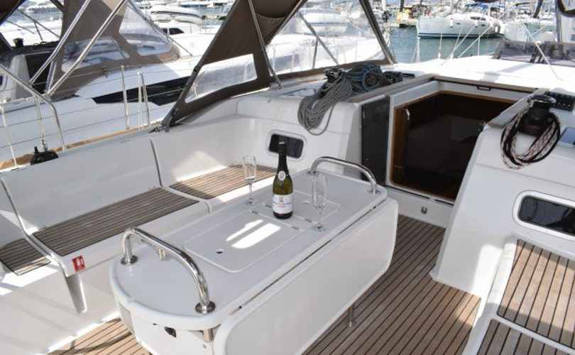 Photo Sun Odyssey 519 (2019)