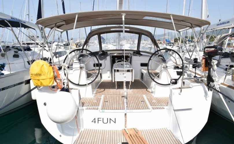 Photo Sun Odyssey 519 (2019)