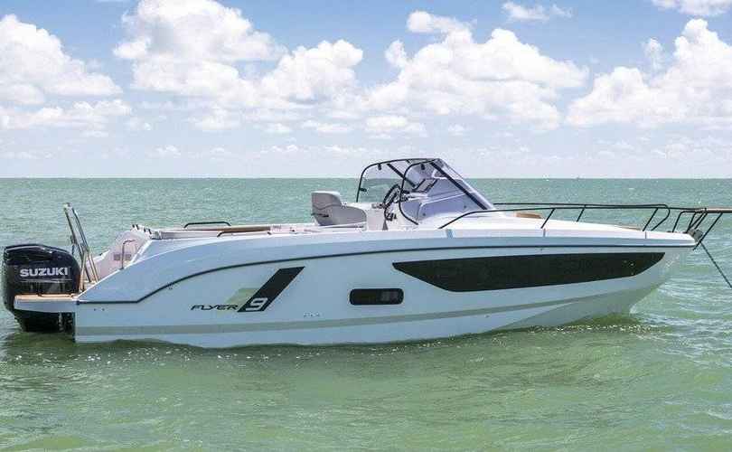 Photo Flyer 9 Sundeck (2025)