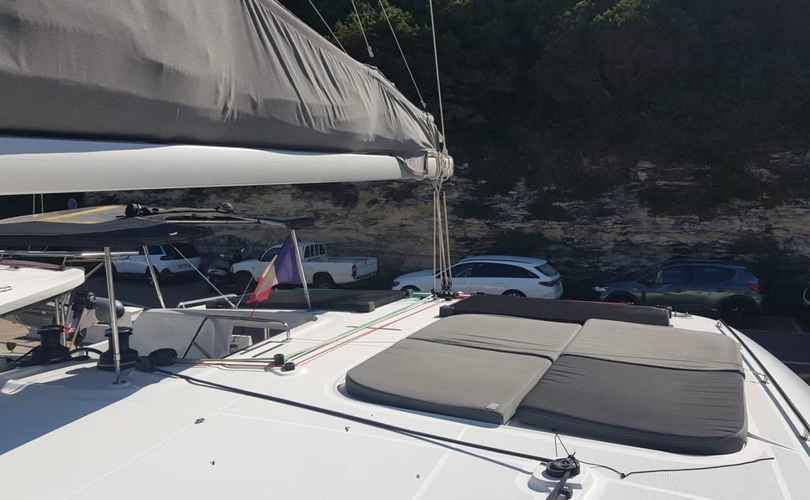 Lagoon 450 SporTop