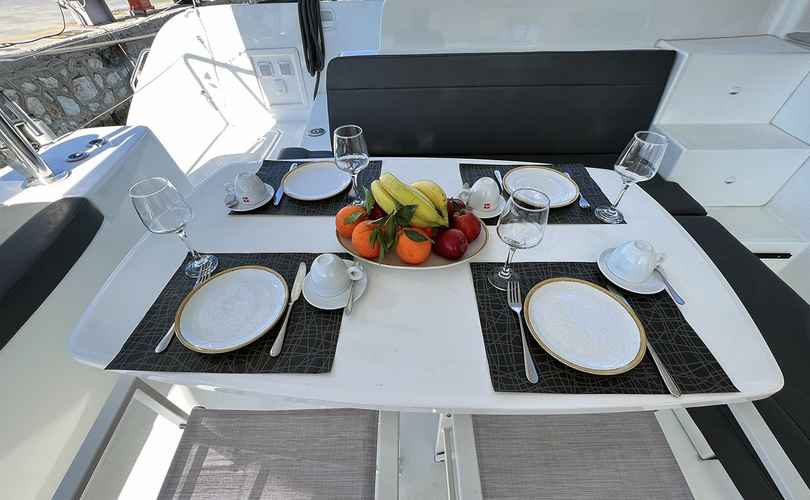 Lagoon 46