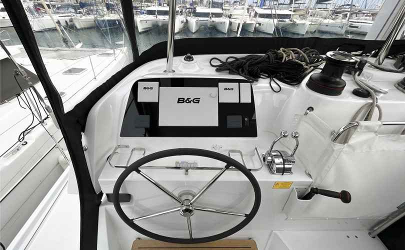 Lagoon 42
