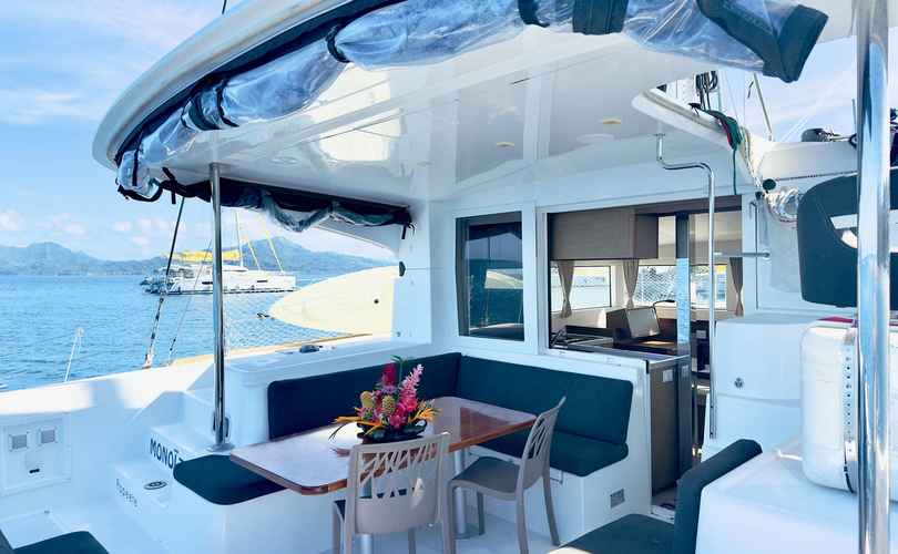 Lagoon 40