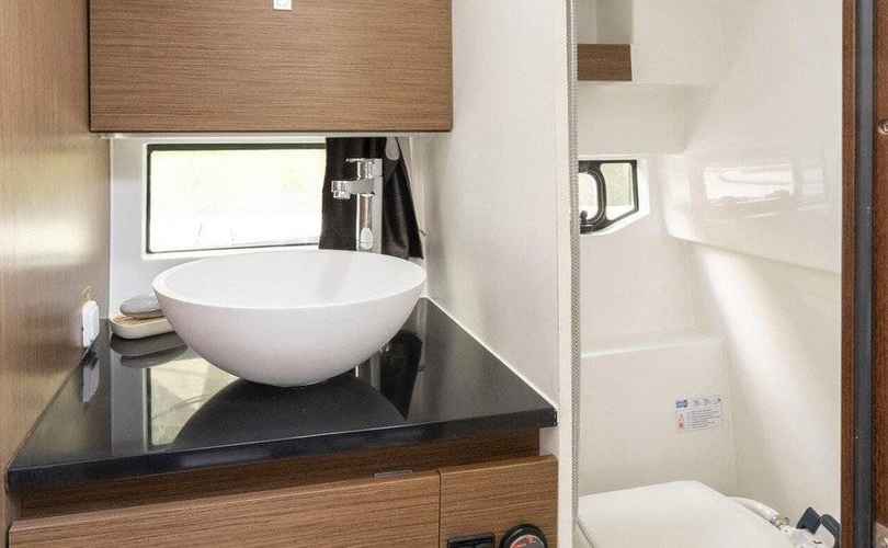 Photo Flyer 9 Sundeck (2025)