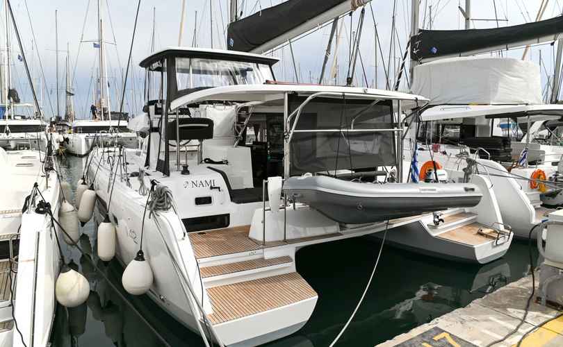 Lagoon 42