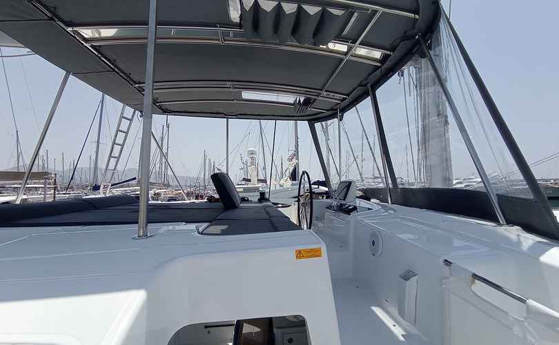 Lagoon 46