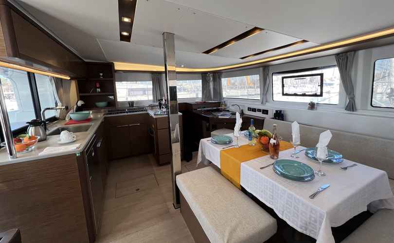 Lagoon 46