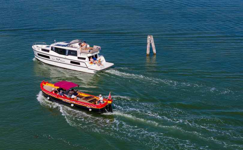 Photo Grand 37 (2025)