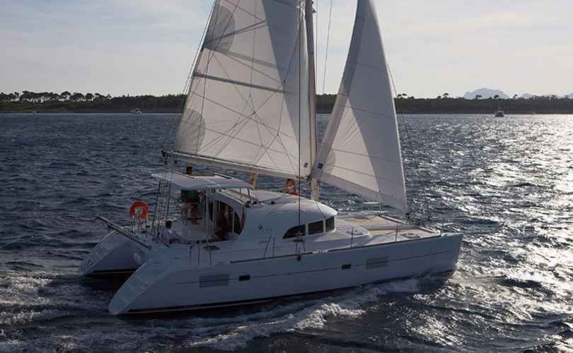 Lagoon 380