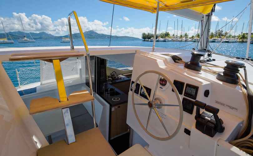 Lucia 40