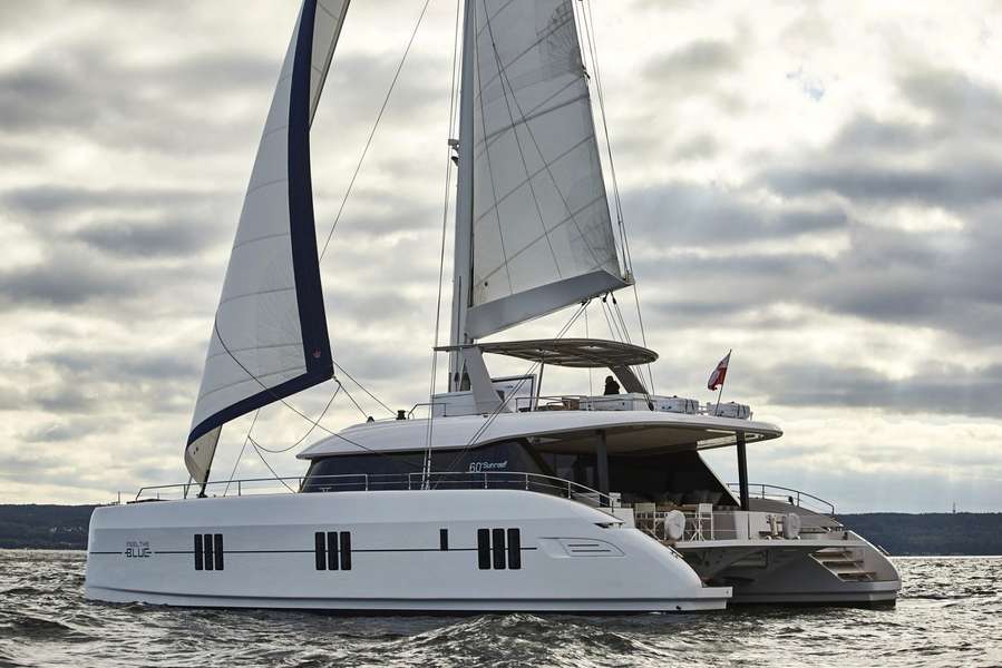 Sunreef 60 (2025) Charter