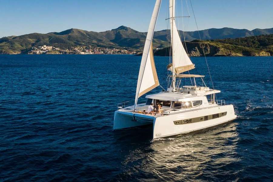 Rent Bali 4.8 (2024)