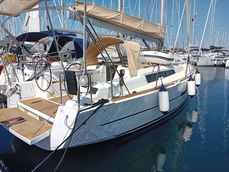 Dufour 350 Grand Large