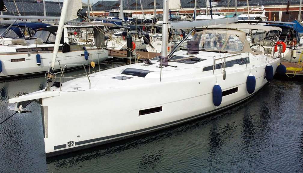 Dufour 430 Grand Large